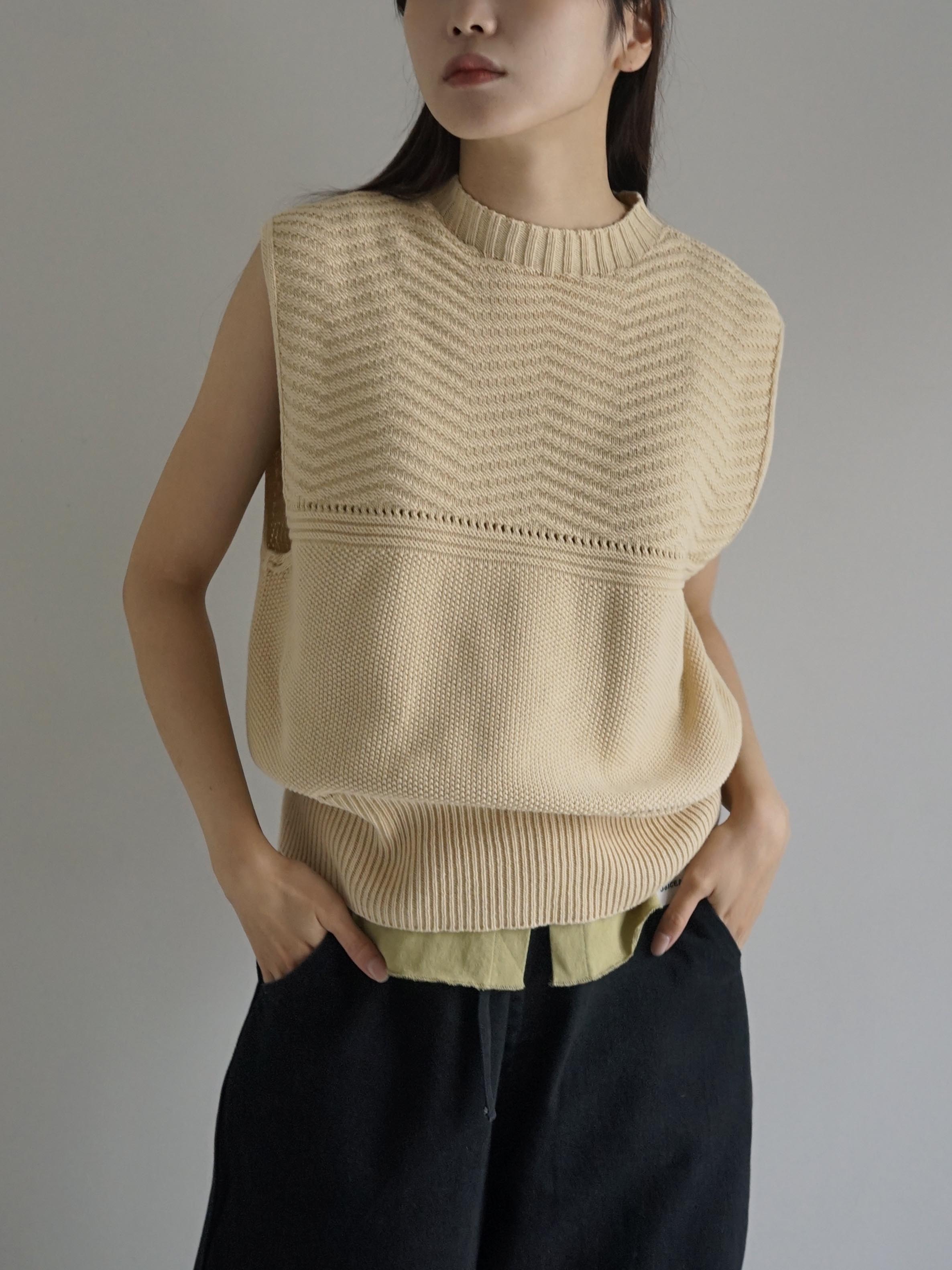 ▷受注商品・4月納品◁JöICEADDED / Geometric Knitted vest (4color